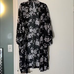 Floral kimono